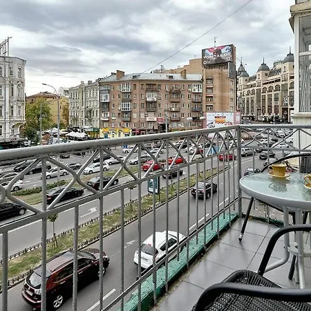лофт 100 м2 - три раздельных спальни улица бассейная 13 метро дворец спорта *